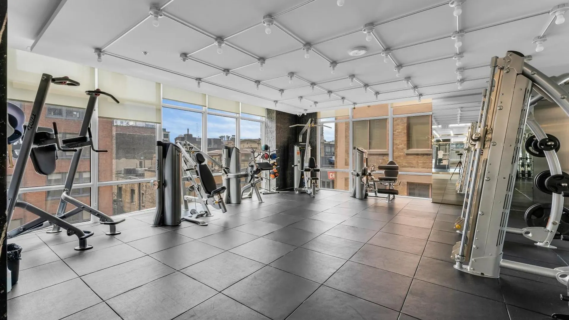 Parc Suites - Entertainment District Toronto