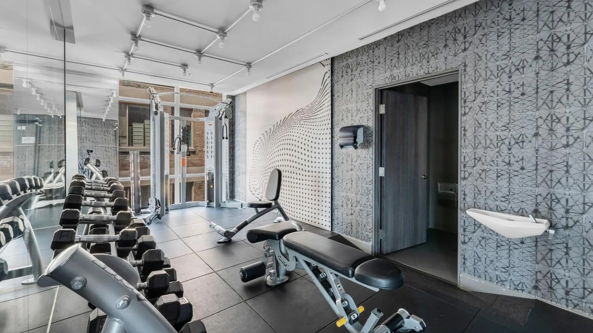 Parc Suites - Entertainment District Toronto Apartment