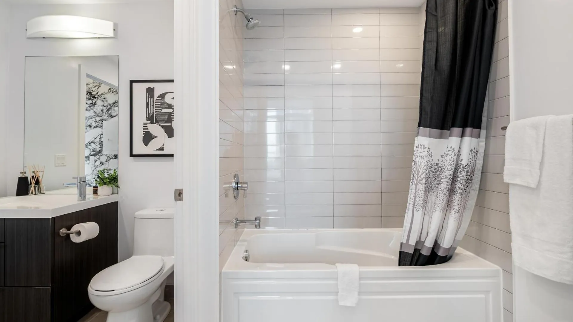 Parc Suites - Entertainment District Toronto