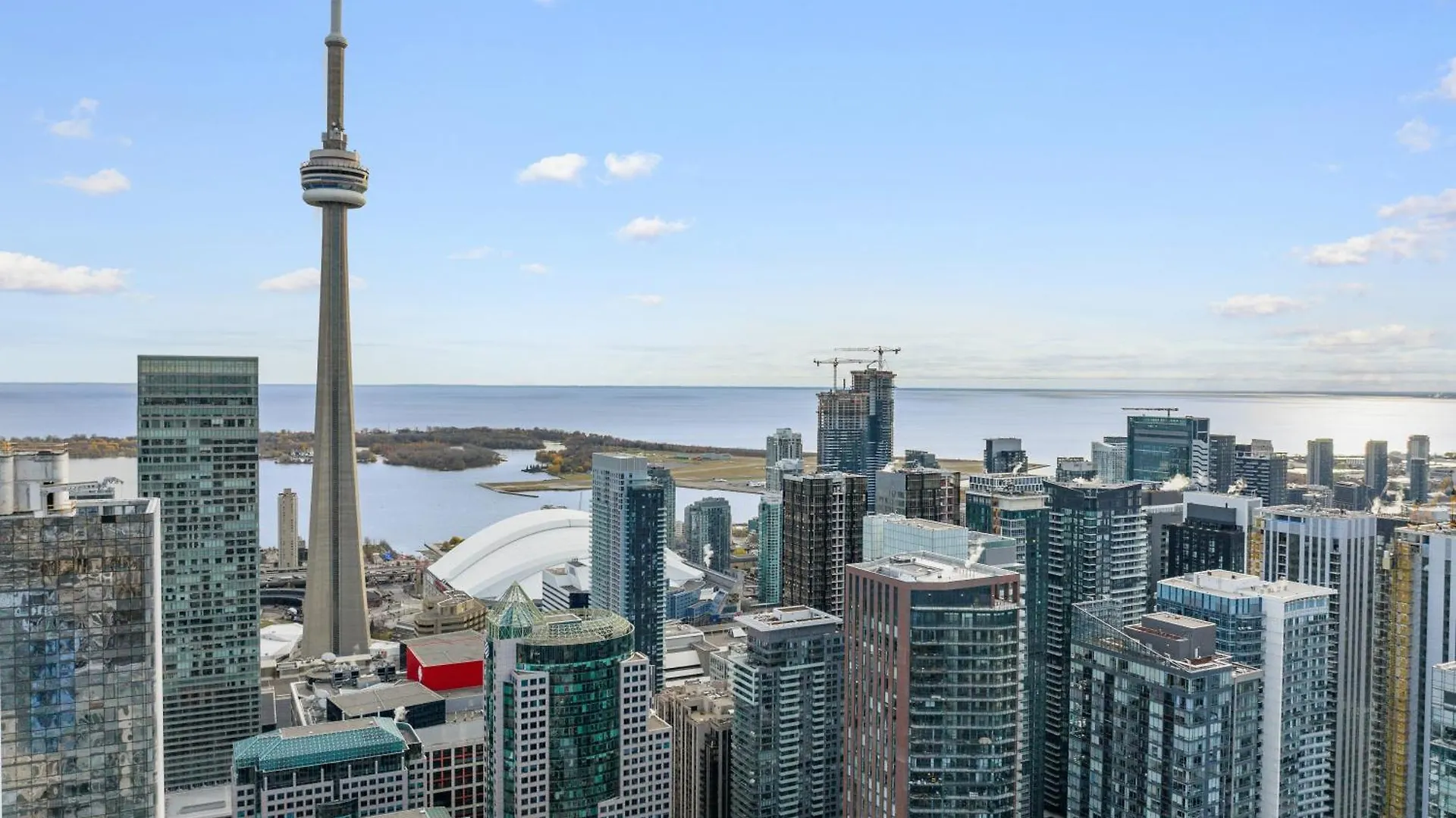 Parc Suites - Entertainment District Toronto