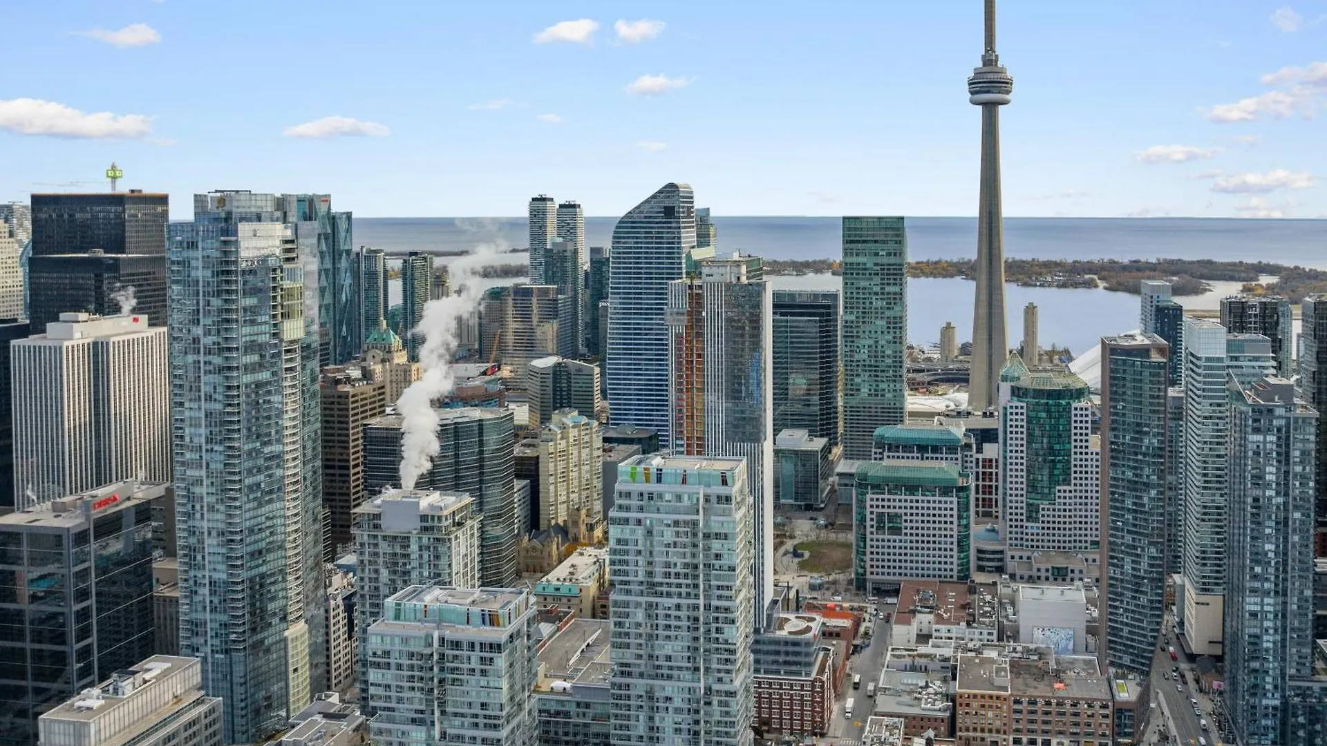 Parc Suites - Entertainment District Toronto 0*,  Canada